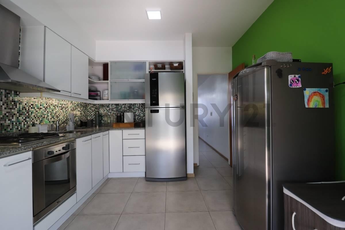 Foto de CASA-TRIPLEX FLORIDA APTO CREDITO, imagen 2