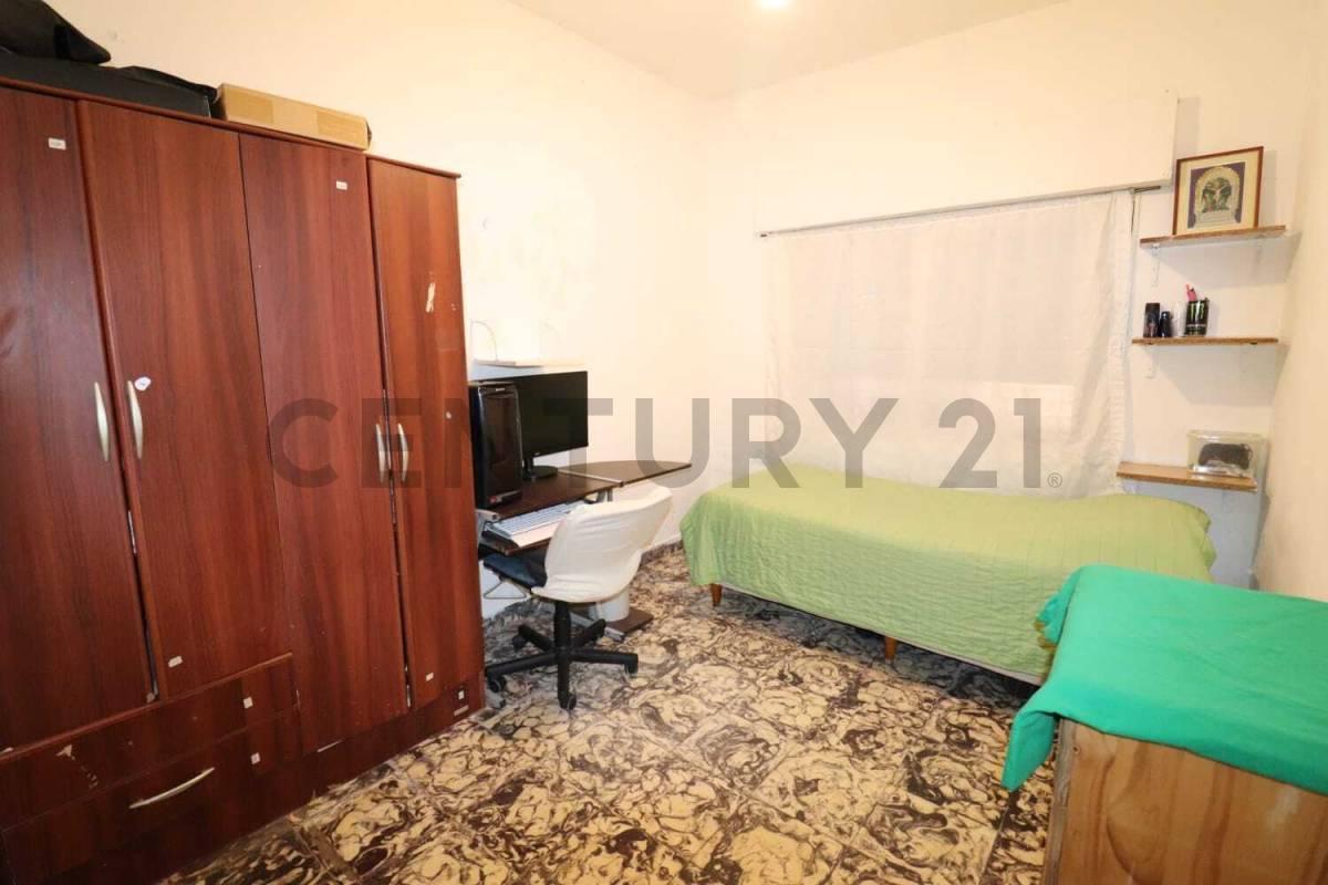 Foto de VENTA E. DELFINO, PH 4 AMBIENTES, CON COCHERA. APTO CRÉDITO., imagen 5