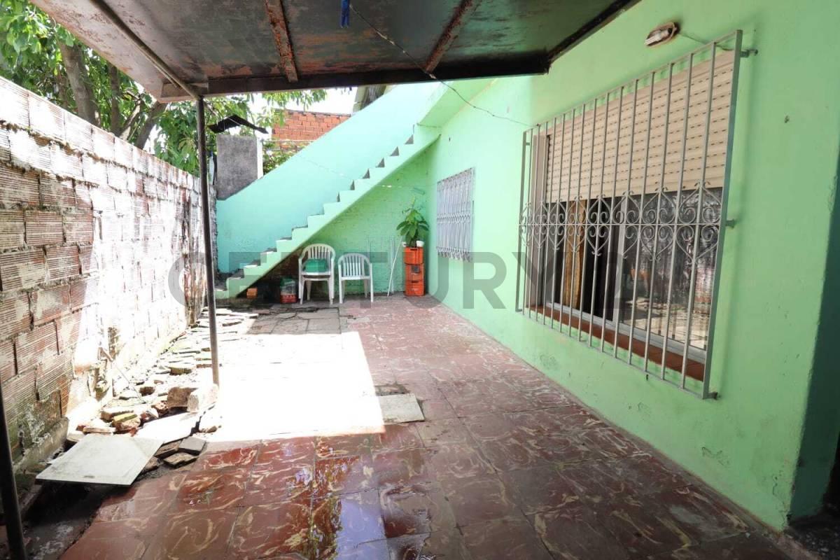 Foto de VENTA E. DELFINO, PH 4 AMBIENTES, CON COCHERA. APTO CRÉDITO., imagen 3