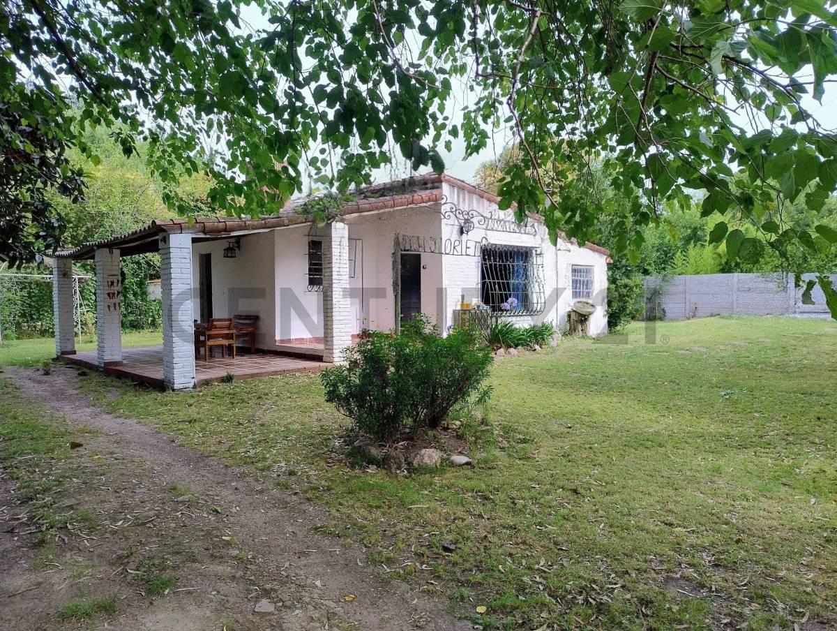 Foto de Encantadora casa-quinta de 4 ambientes con pileta y quincho. Parque de, imagen 4