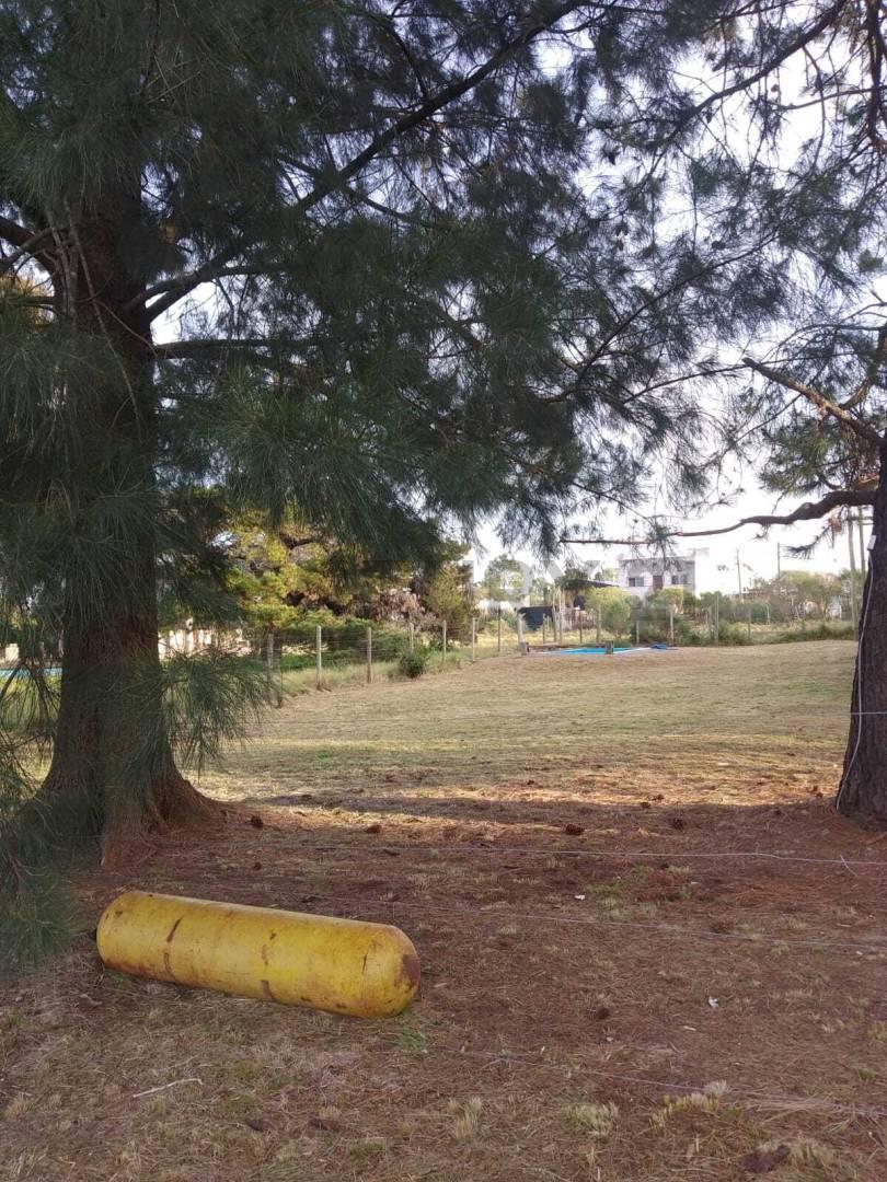 Foto de OPORTUNIDAD UNICA!!!!LOTE EN VENTA EN BARRIO SEMICERRADO CUMBRE DE LA, imagen 3