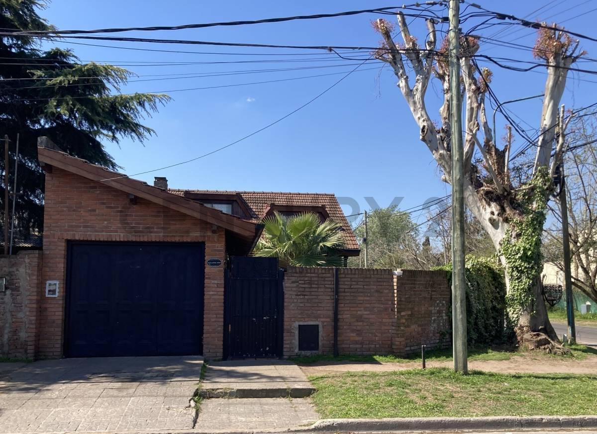 Foto de Chalet de 4 ambientes en venta en Benavídez – Excelente construcción, imagen 2