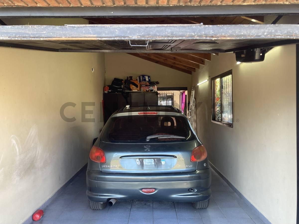 Foto de Chalet de 4 ambientes en venta en Benavídez – Excelente construcción, imagen 3