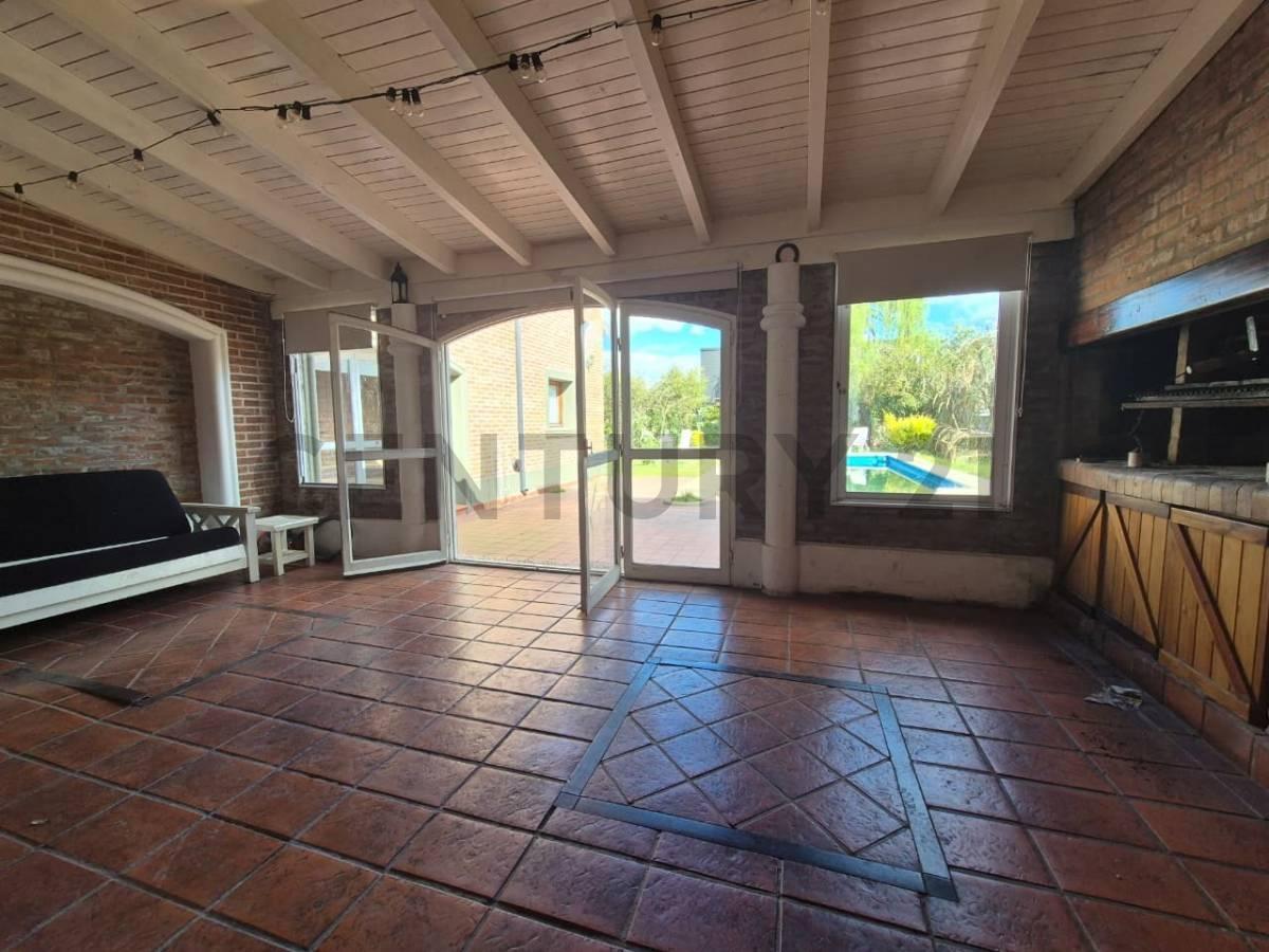 Foto de Casa en Alquiler Barrio Santa Maria de Tigre, imagen 2