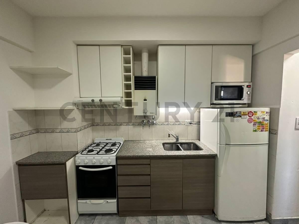Foto de VENTA DEPARTAMENTO 2 AMB VELEZ SARFIELD, imagen 3