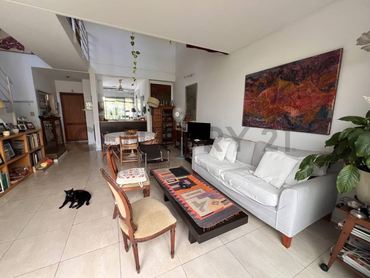 Foto de VENTA CASA 5 AMBIENTES EN TIGRE CENTRO, imagen 2