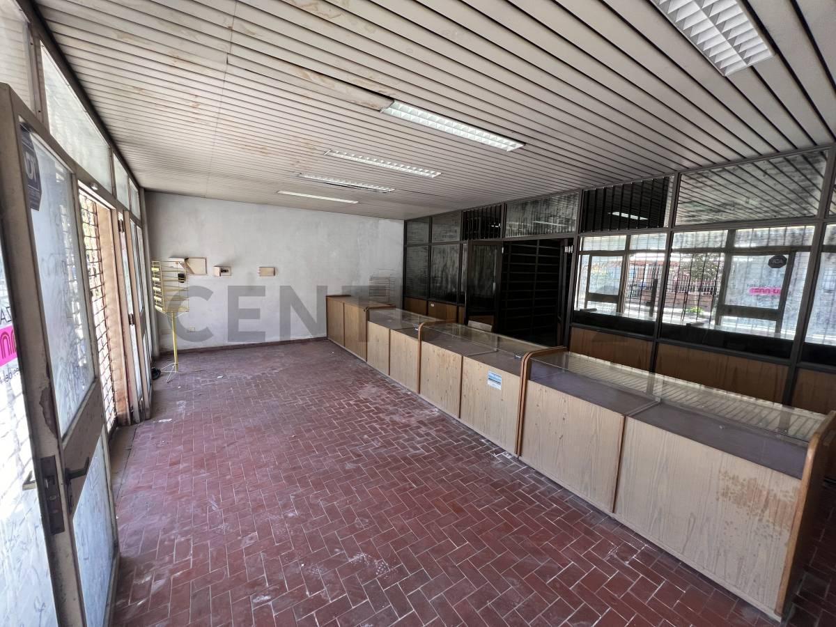 Foto de VENTA LOCAL CON VIVIENDA – APTO PROFESIONAL – SAN FERNANDO (ZONA NORTE), imagen 4