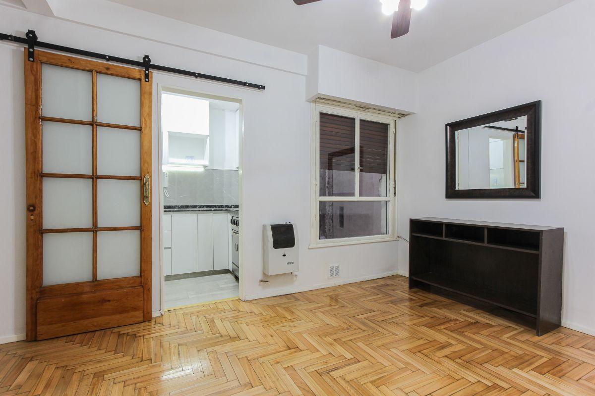 Foto de Alquiler dos años 2 ambientes, Palermo. 3er piso con balcón al frente, imagen 2