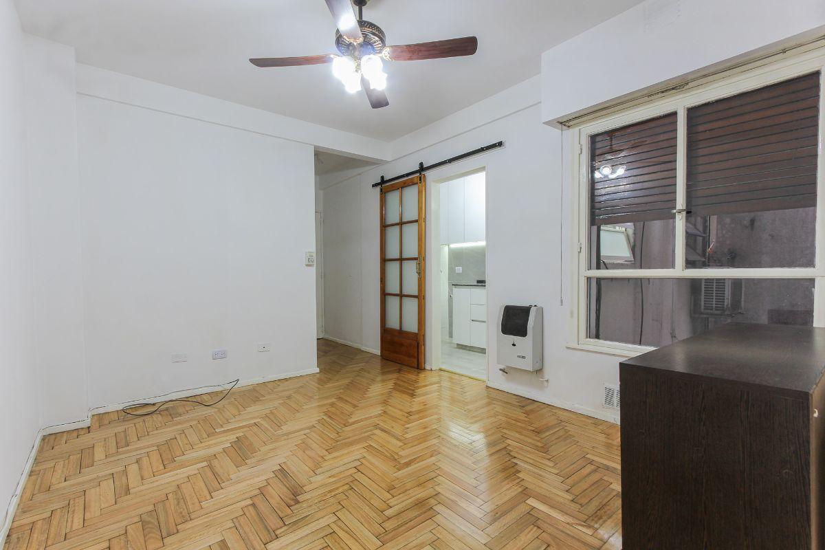 Foto de Alquiler dos años 2 ambientes, Palermo. 3er piso con balcón al frente, imagen 1