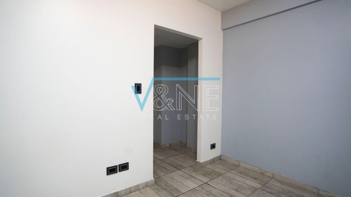 Foto de Recoleta venta dos ambientes en tercer piso lateral, imagen 1