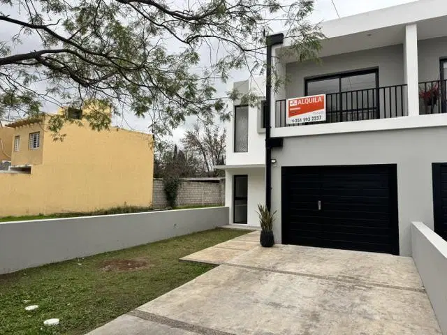 DUPLEX DE 3 DORMITORIOS EN BARRIO CERRADO 1