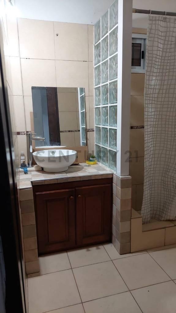 Foto de CASA PH EN VENTA, 4 AMBIENTES, ISIDRO CASANOVA CENTRO, APTO CREDITO, imagen 2