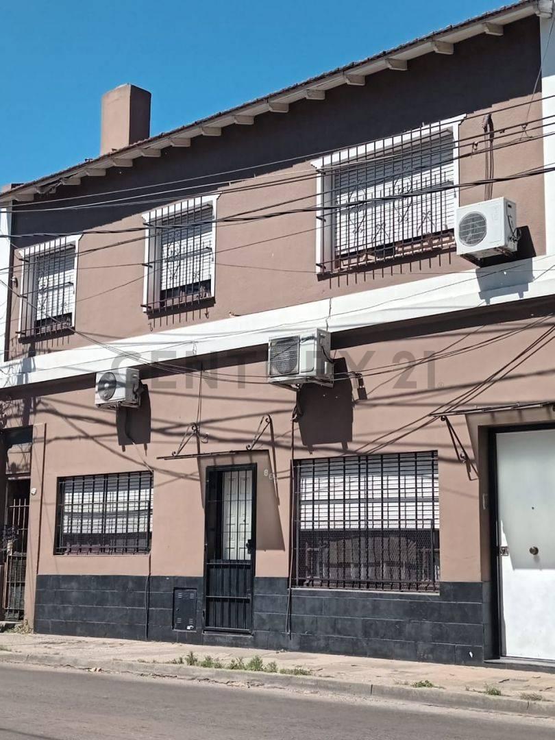 Venta PH 4 Ambientes, en Planta Baja, Moron 5