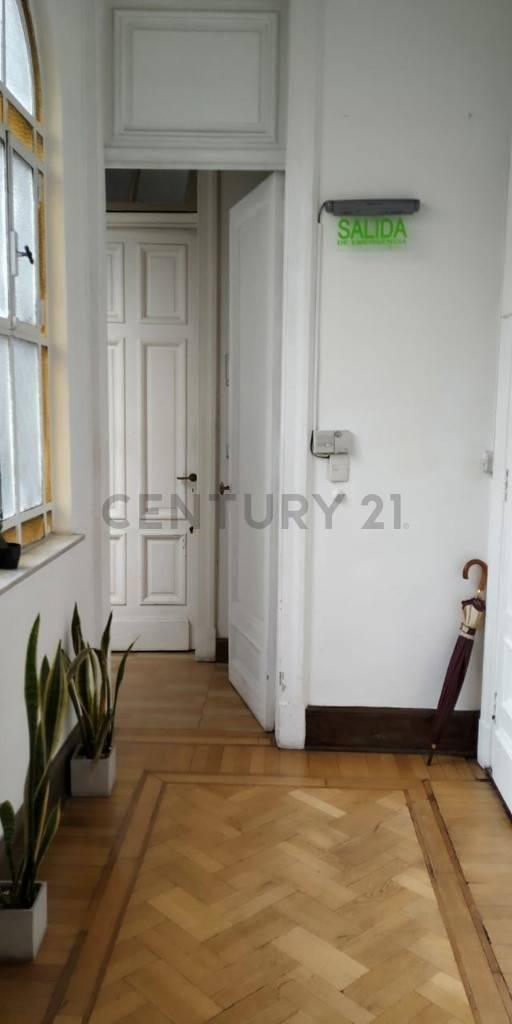 Venta Departamento 8 Ambientes, Monserrat, Apto Profesional 4