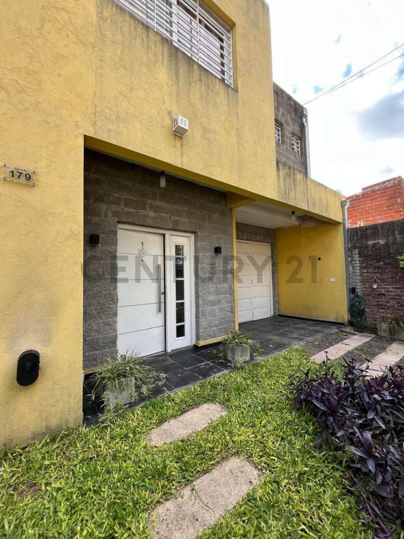 Venta Casa Padua 5 Ambientes