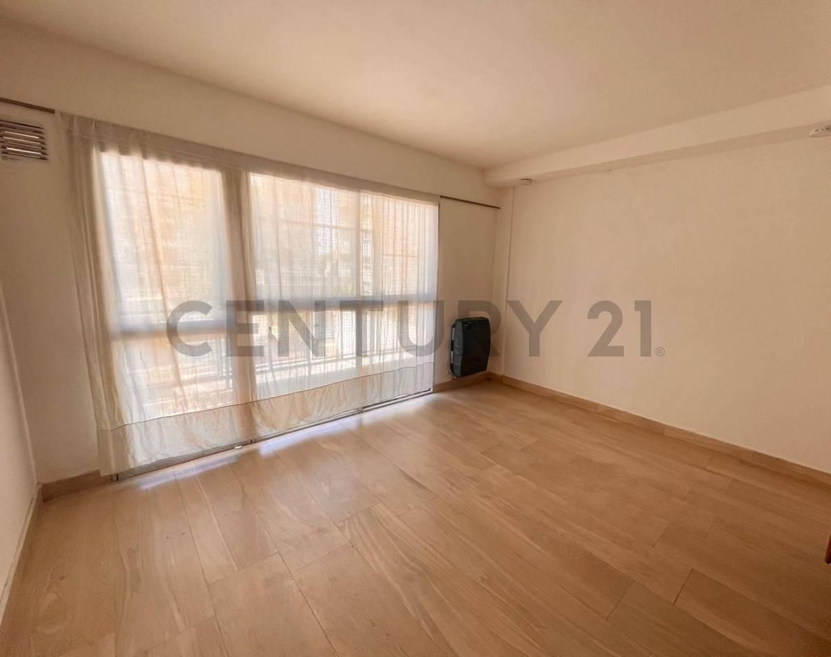 Venta de Casa PH 5 Ambientes en Morón Centro 5
