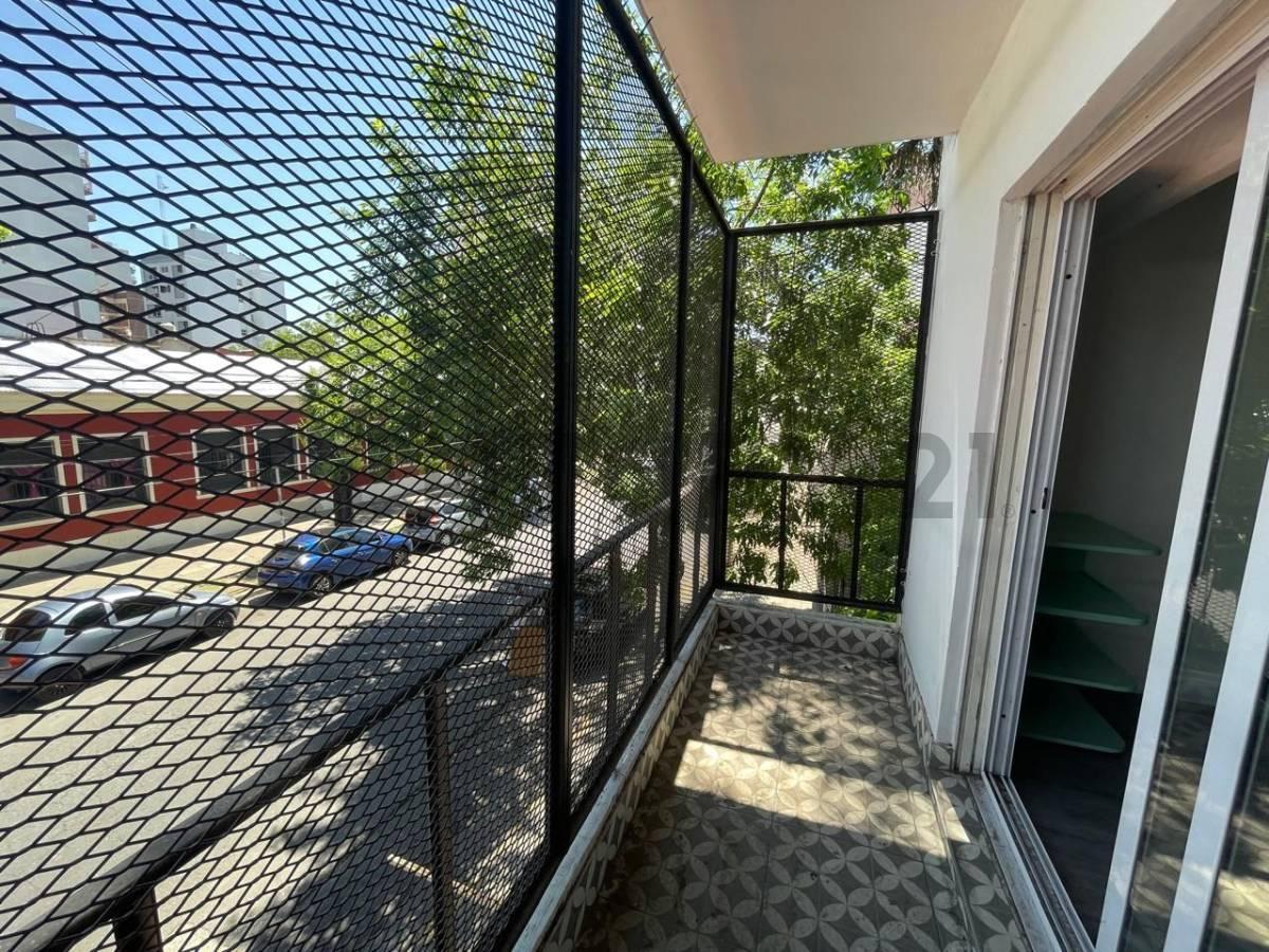 Venta de Casa PH 5 Ambientes en Morón Centro 4