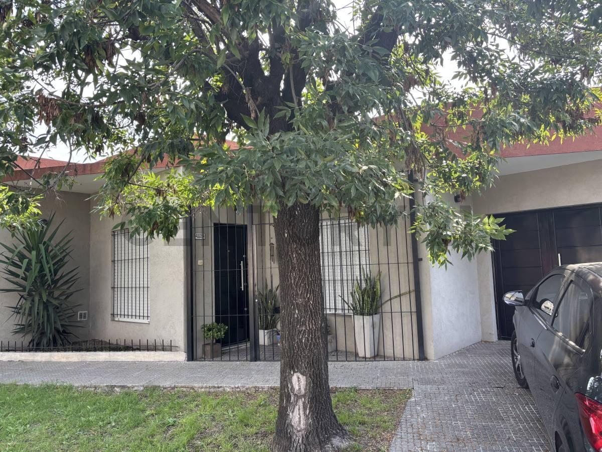 Venta en Bloque de Complejo con 4 Departamentos 3 Ambientes en Merlo 3