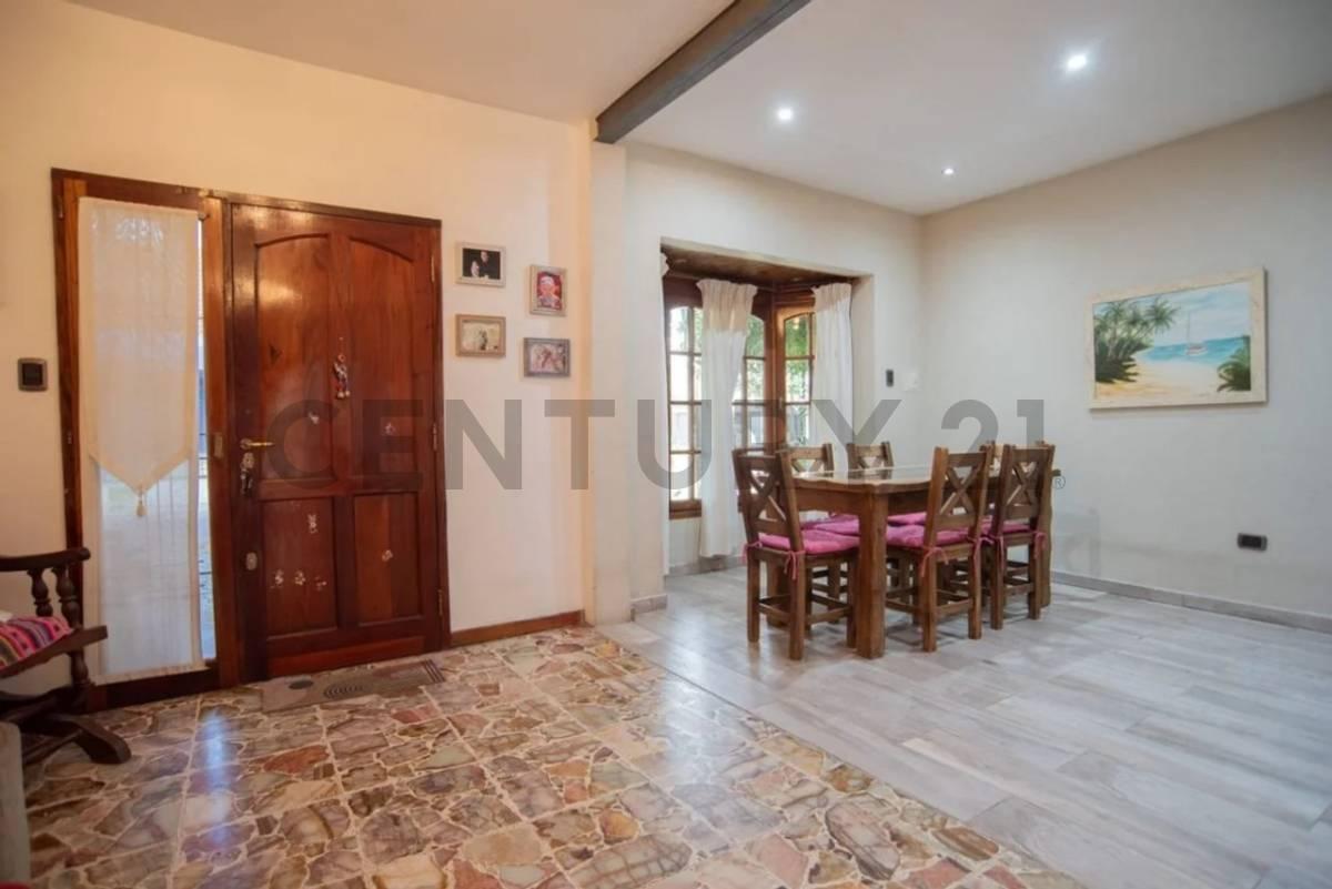 VENTA PH 5 AMBIENTES CASTELAR NORTE - MERLO AL 400