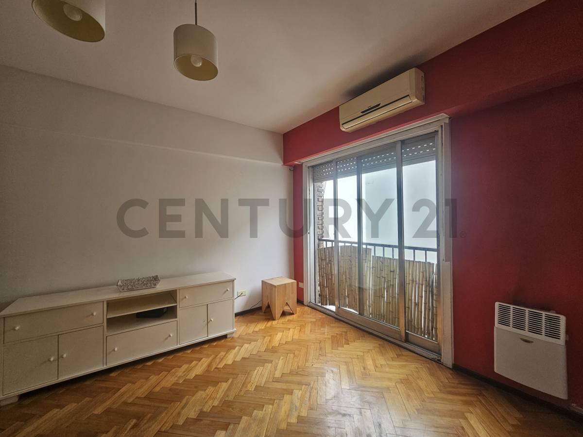 Foto de VENTA DEPARTAMENTO 2 AMBIENTES VILLA DEVOTO Ambientes amplios- Apto Credito- Excelente ubicación, imagen 4