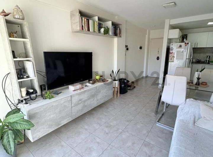 Venta Departamento 2 ambientes Morón con cochera APTO CREDITO