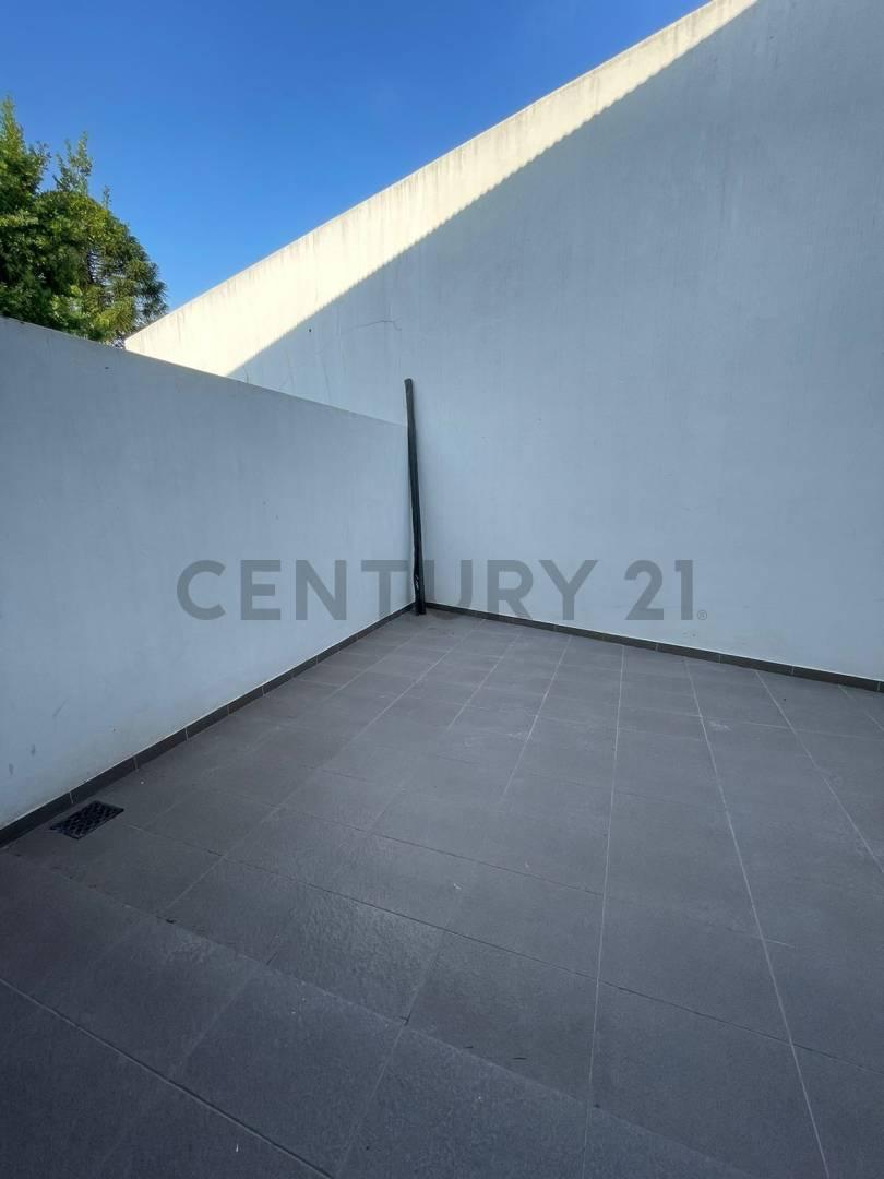 Venta Duplex 3 ambientes Ituzaingo Norte Condominio Cerrado