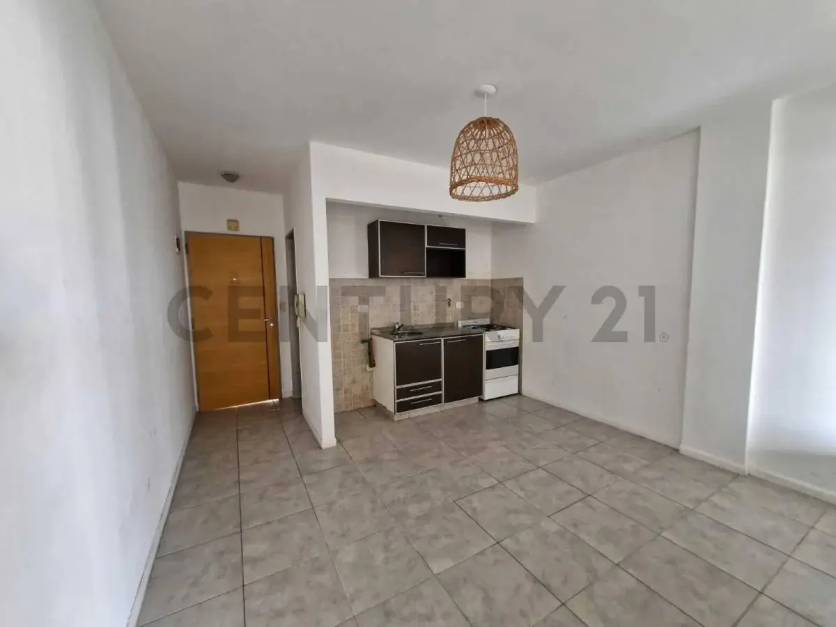 Venta Monoambiente Dividido  Morón Centro | 33 m² | Apto Crédito 5