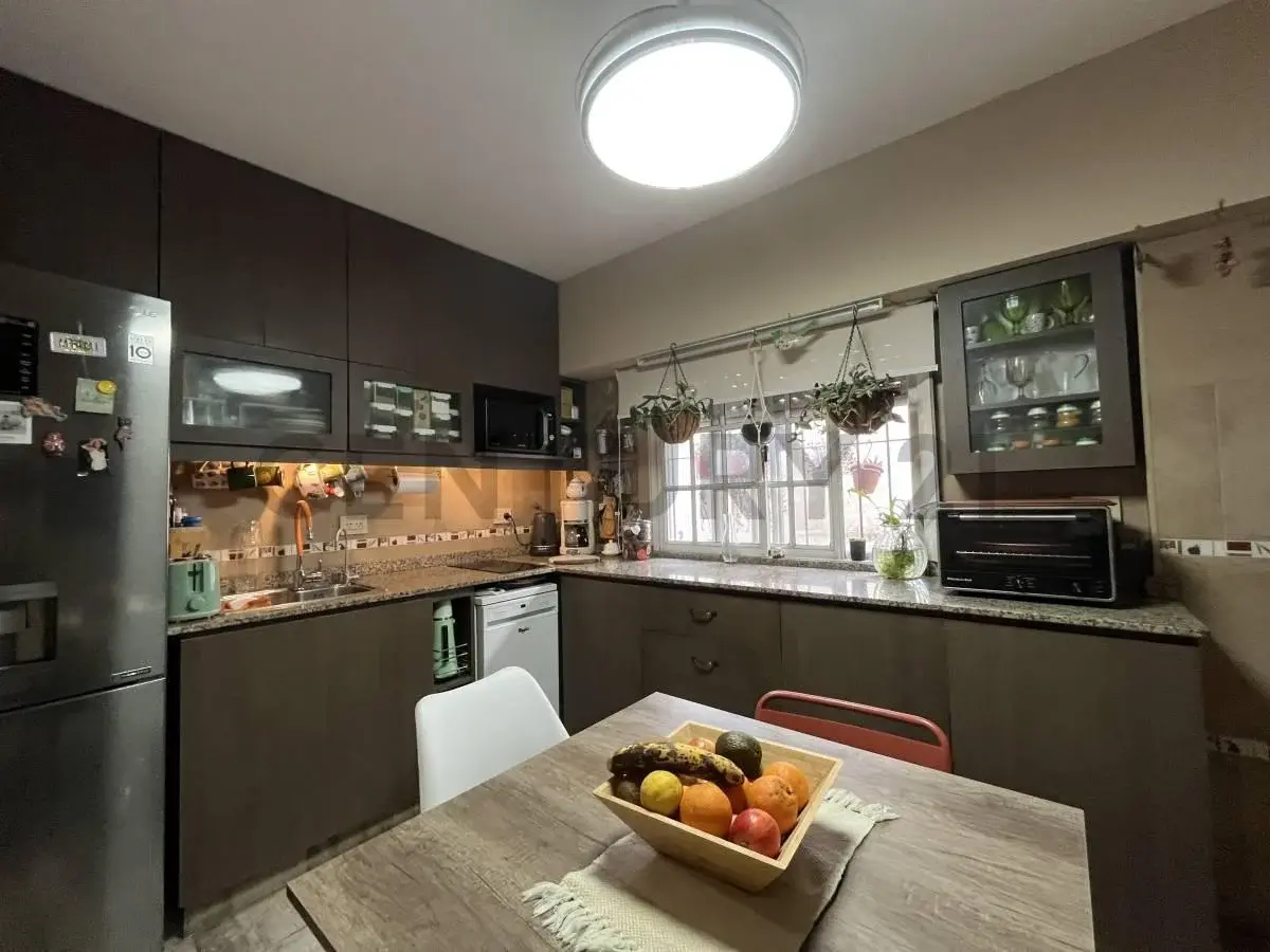 VENTA PH EN RAMOS MEJIA 4 AMBIENTES IMPECABLE 5