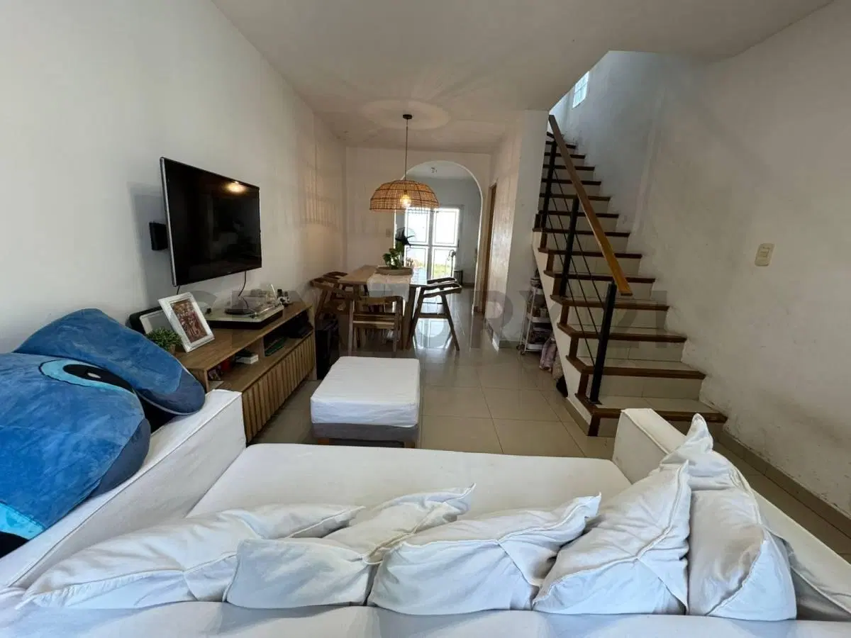 Venta dúplex 3 amb con patio y parrilla en Ituzaingó 2