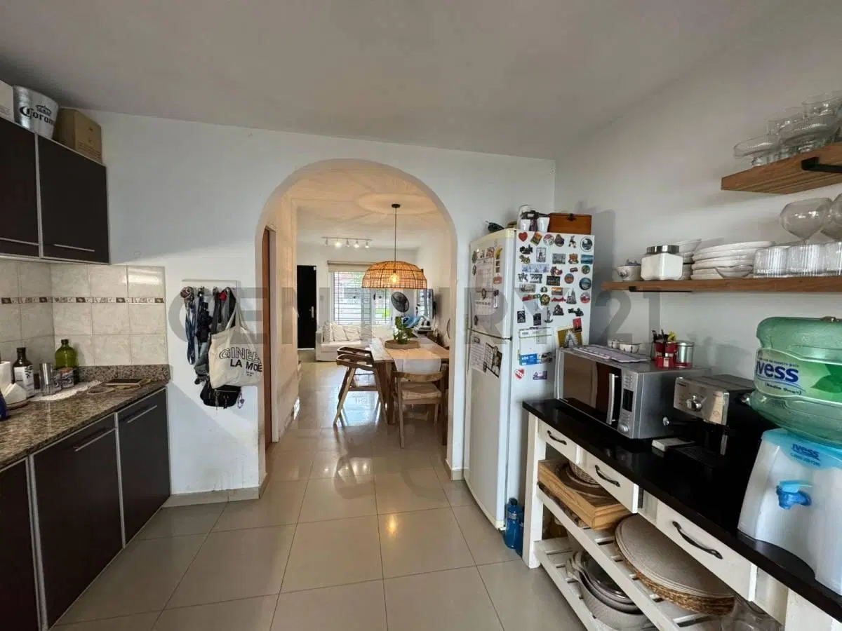 Venta dúplex 3 amb con patio y parrilla en Ituzaingó 5