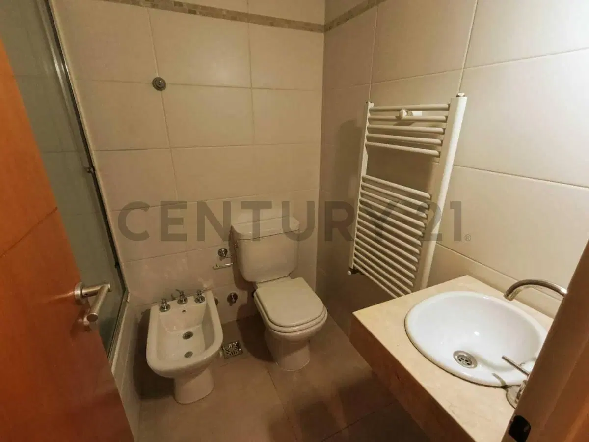 Venta Departamento 3 ambientes Ituzaingo centro 3