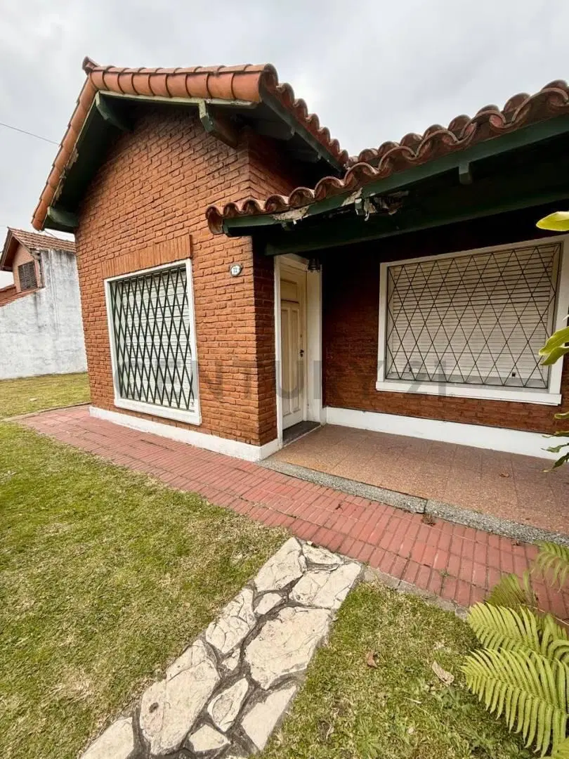 VENTA LOTE AMPLIO PARA EMPRENDIMIENTO COMPLEJO DUPLEX, ITUZAINGO NORTE 5