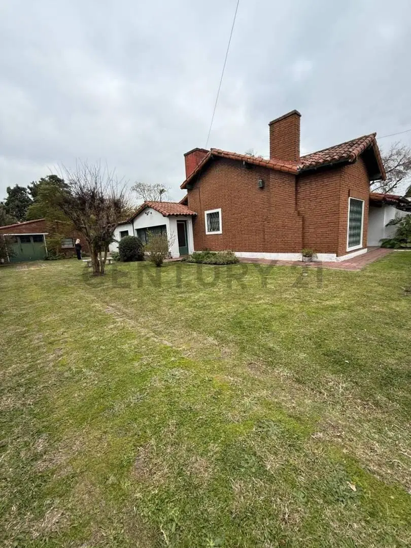 VENTA LOTE AMPLIO PARA EMPRENDIMIENTO COMPLEJO DUPLEX, ITUZAINGO NORTE 2