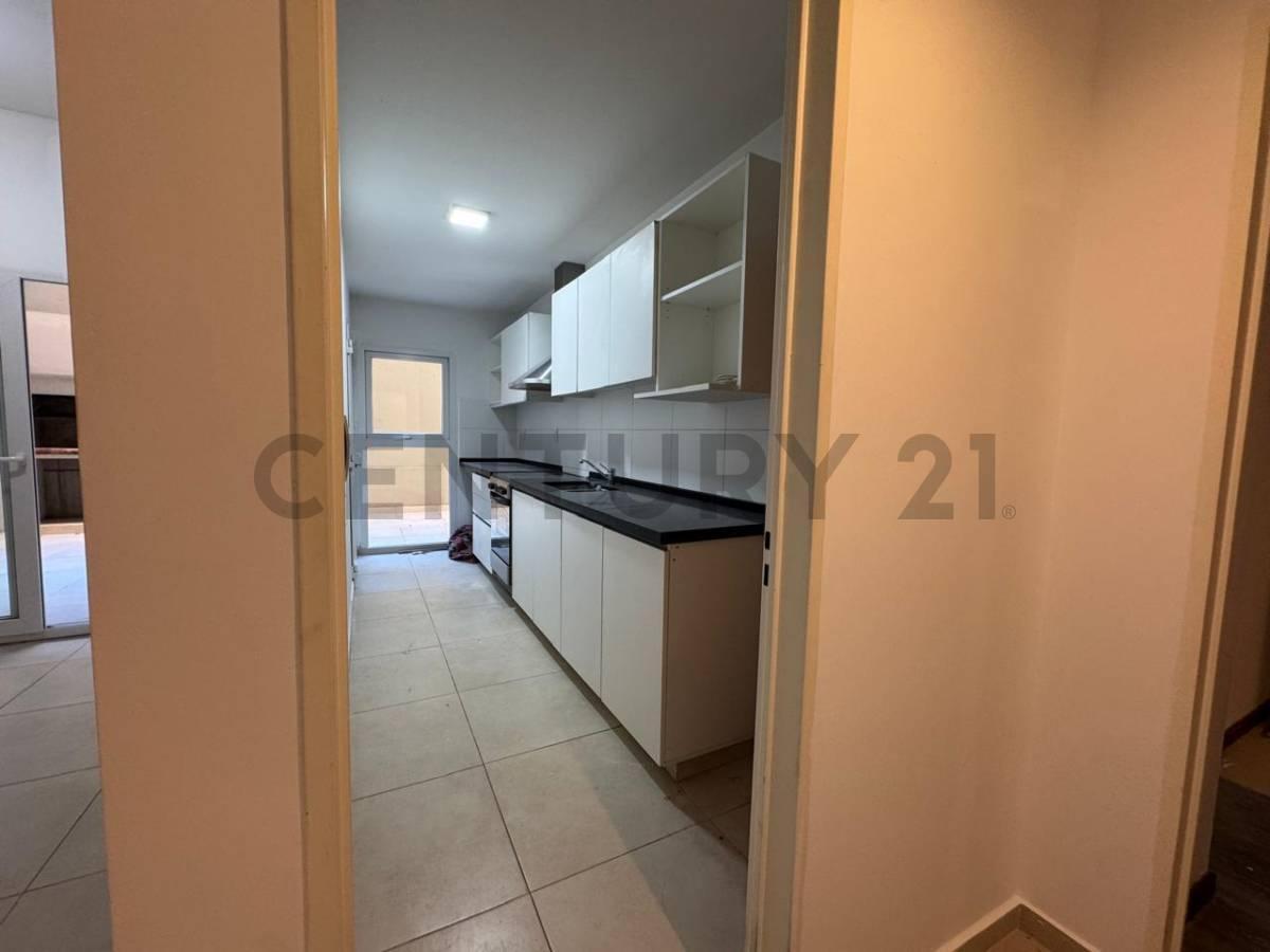 Foto de Alquiler departamento 2 ambientes, planta baja con patio, Ituzaingó, imagen 3