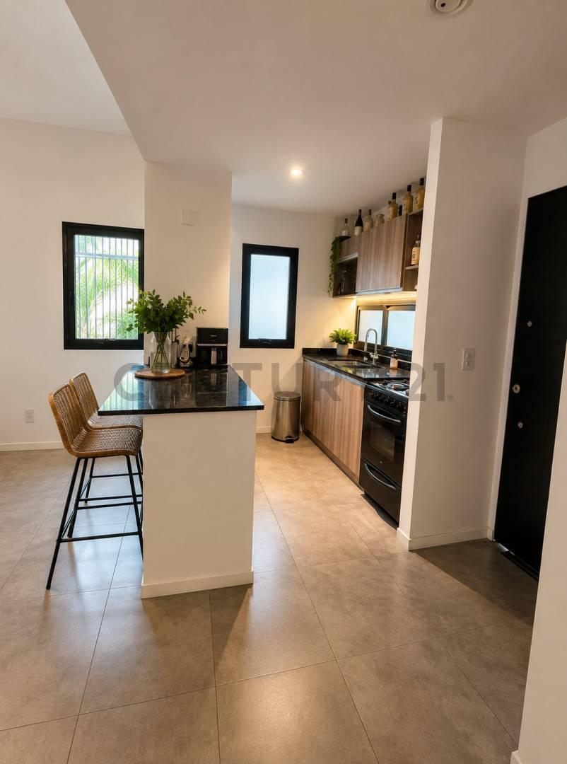 Foto de Alquiler Departamento tipo Duplex en Ituzaingó norte, imagen 1