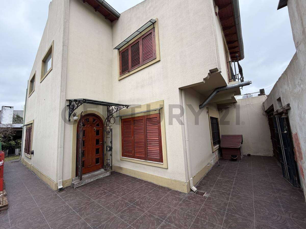 Foto de CASA EN VENTA | 3 AMB. | LOCAL COMERCIAL | MORÓN, imagen 1