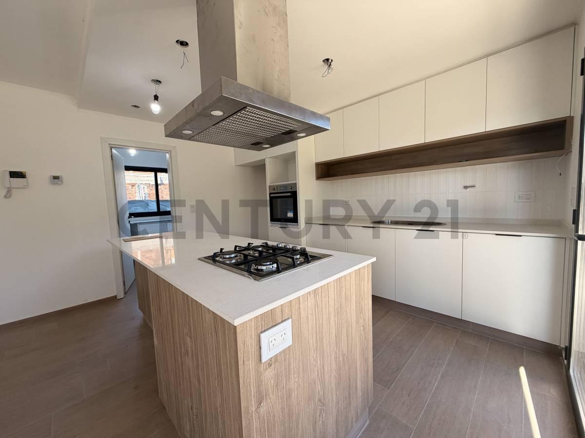 Foto de Venta Casa a estrenar 4 Ambientes Barrio Cerrado Udaondo, imagen 3