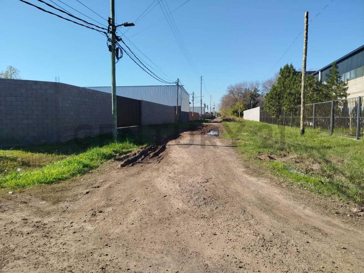 Foto de VENTA LOTE 1623m2, Francisco Alvarez, imagen 2