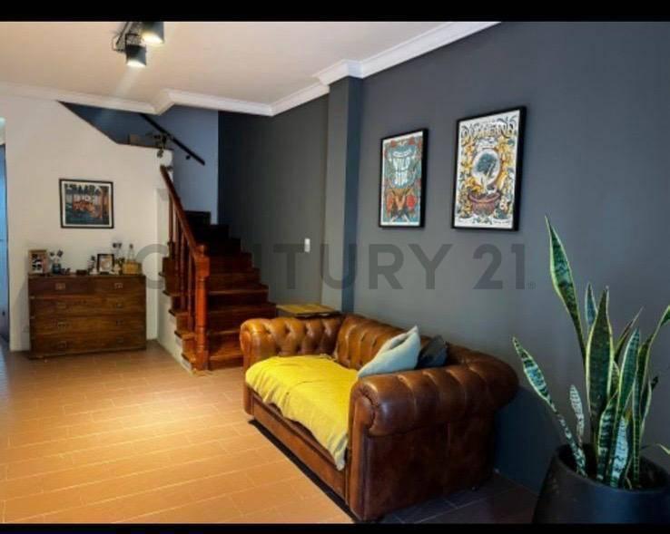 Foto de VENTA DUPLEX 3 AMBIENTES, Morón, Apto Credito, imagen 1