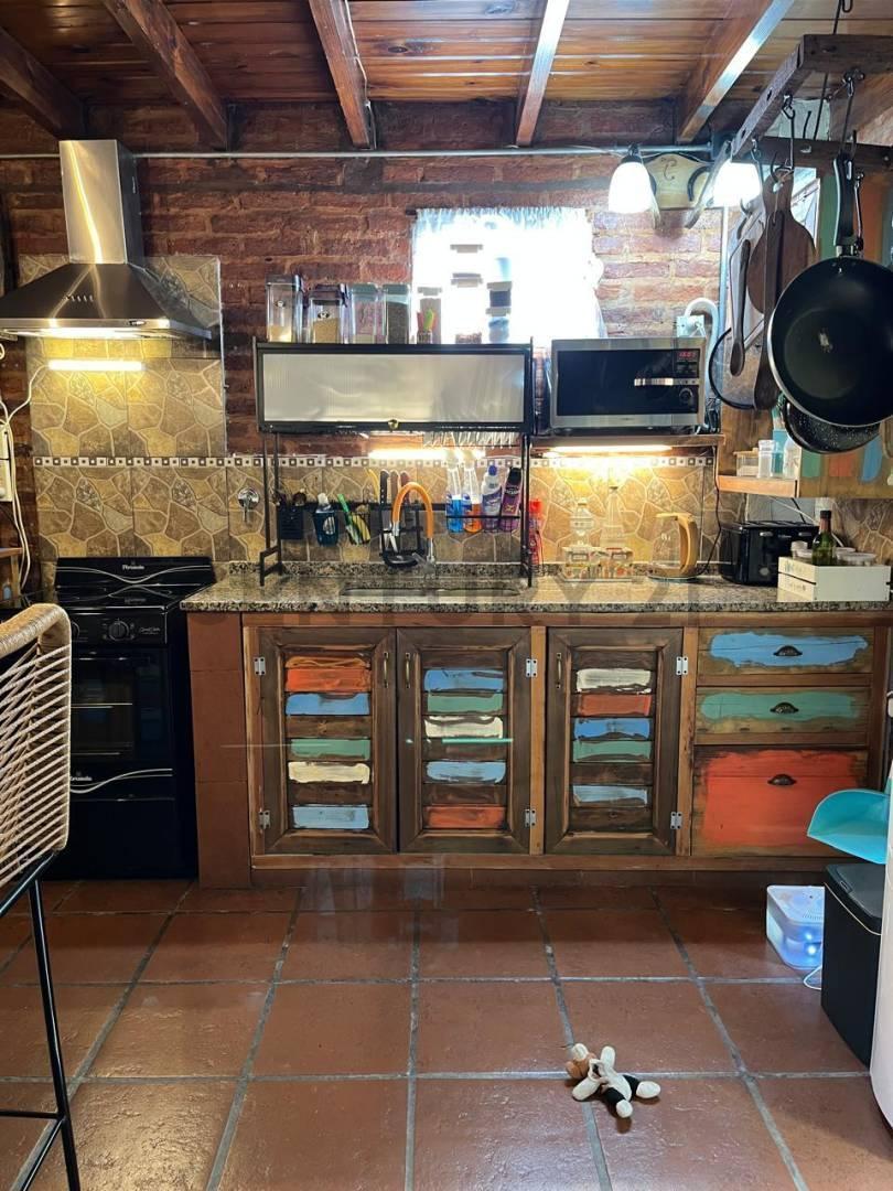 Foto de VENTA CASA 4 AMBIENTES CON PILETA Y QUINCHO EN UDAONDO. FINANCIACION, imagen 5