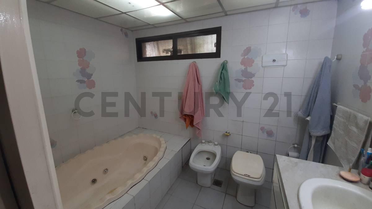 Foto de VENTA CHALET EN COUNTRY EL VENADO- EN UNA PLANTA - APTO CREDITO-CANING, imagen 4