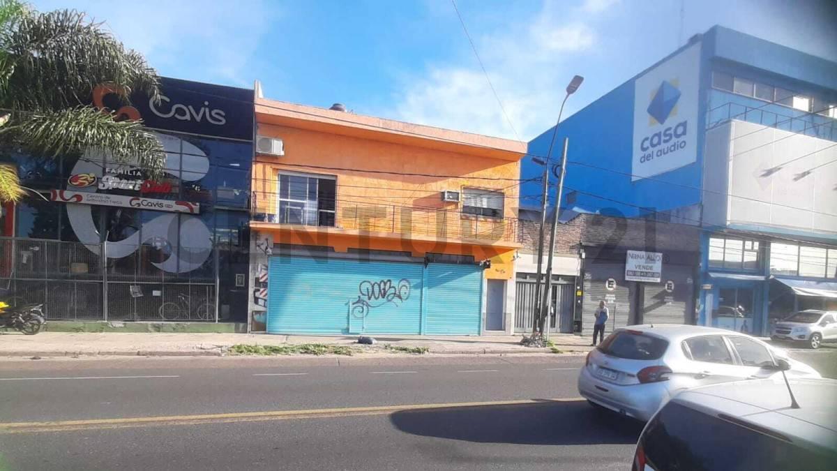Foto de VENTA 2 LOCALES COMERCIALES CON 2 DEPARTAMENTOS en PA, CASTELAR, imagen 1