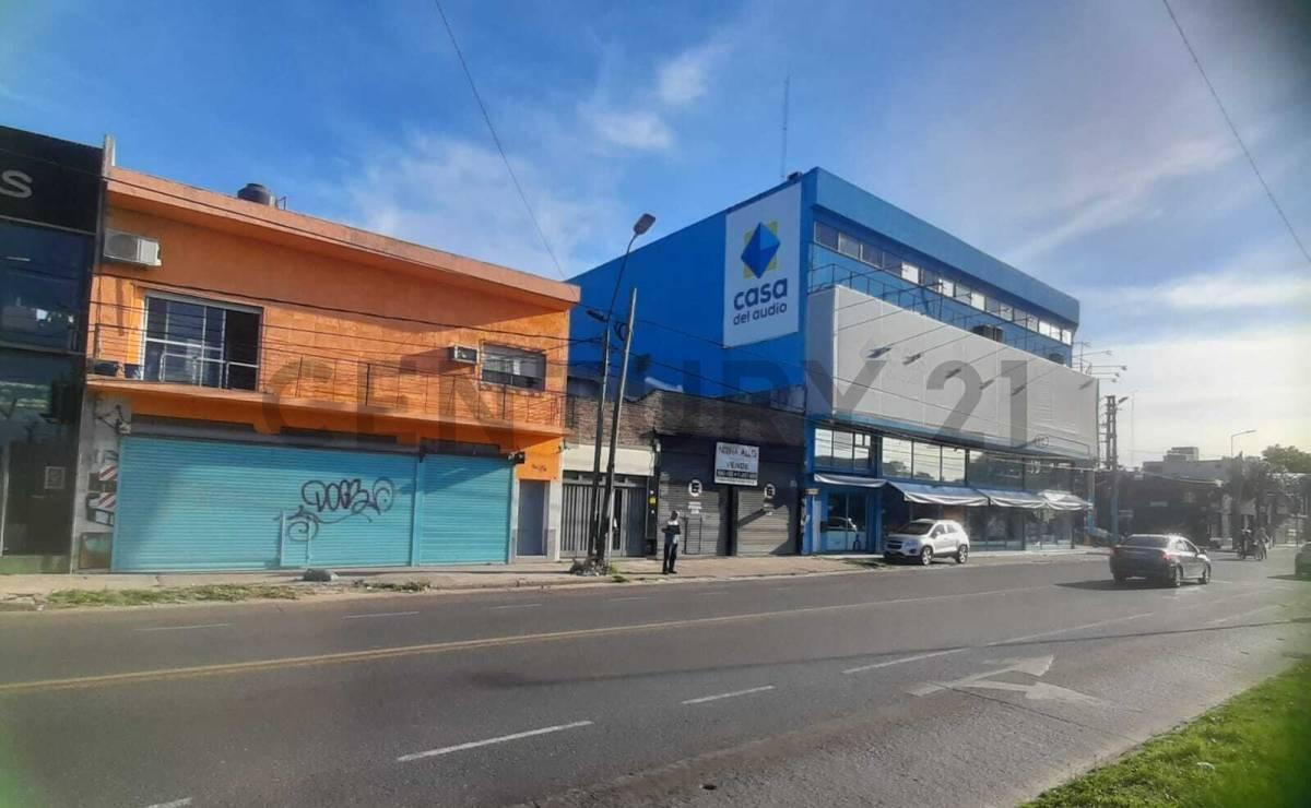 Foto de VENTA 2 LOCALES COMERCIALES CON 2 DEPARTAMENTOS en PA, CASTELAR, imagen 2