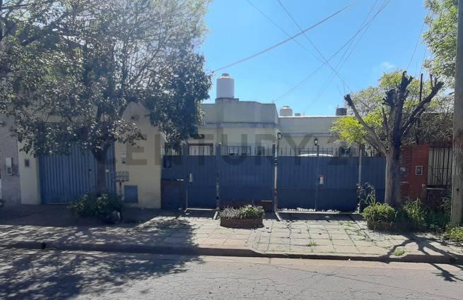 Foto de CASA DE 4 AMBIENTES + PH 3 AMBIENTES EN EL MISMO TERRENO – IDEAL 2, imagen 5