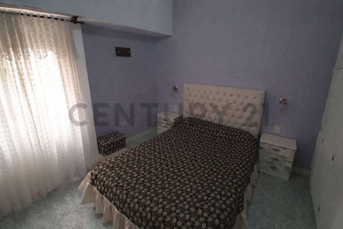 Foto de CASA DE 4 AMBIENTES + PH 3 AMBIENTES EN EL MISMO TERRENO – IDEAL 2, imagen 3