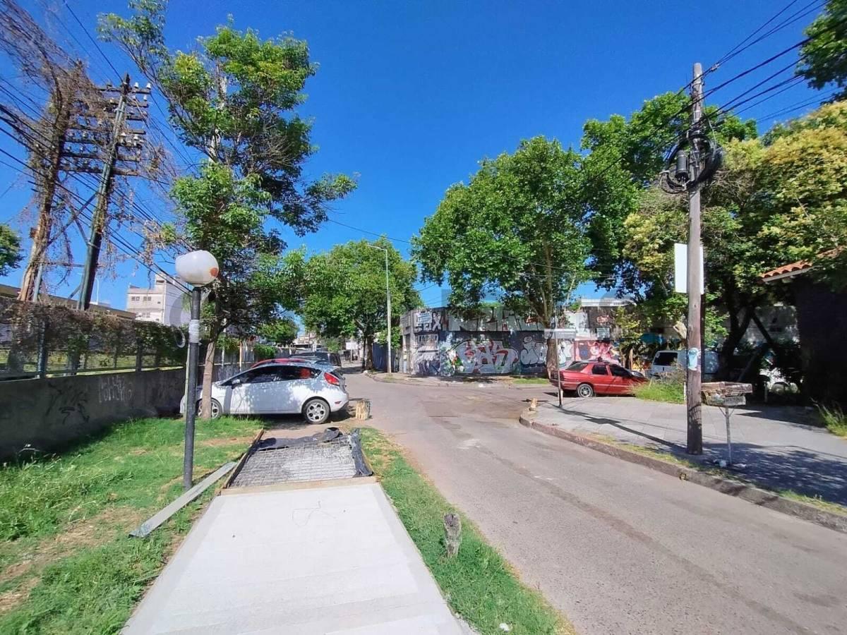 Foto de VENTA LOTE en ESQUINA - MORON CENTRO norte- IDEAL EMPRENDIMIENTO, imagen 4