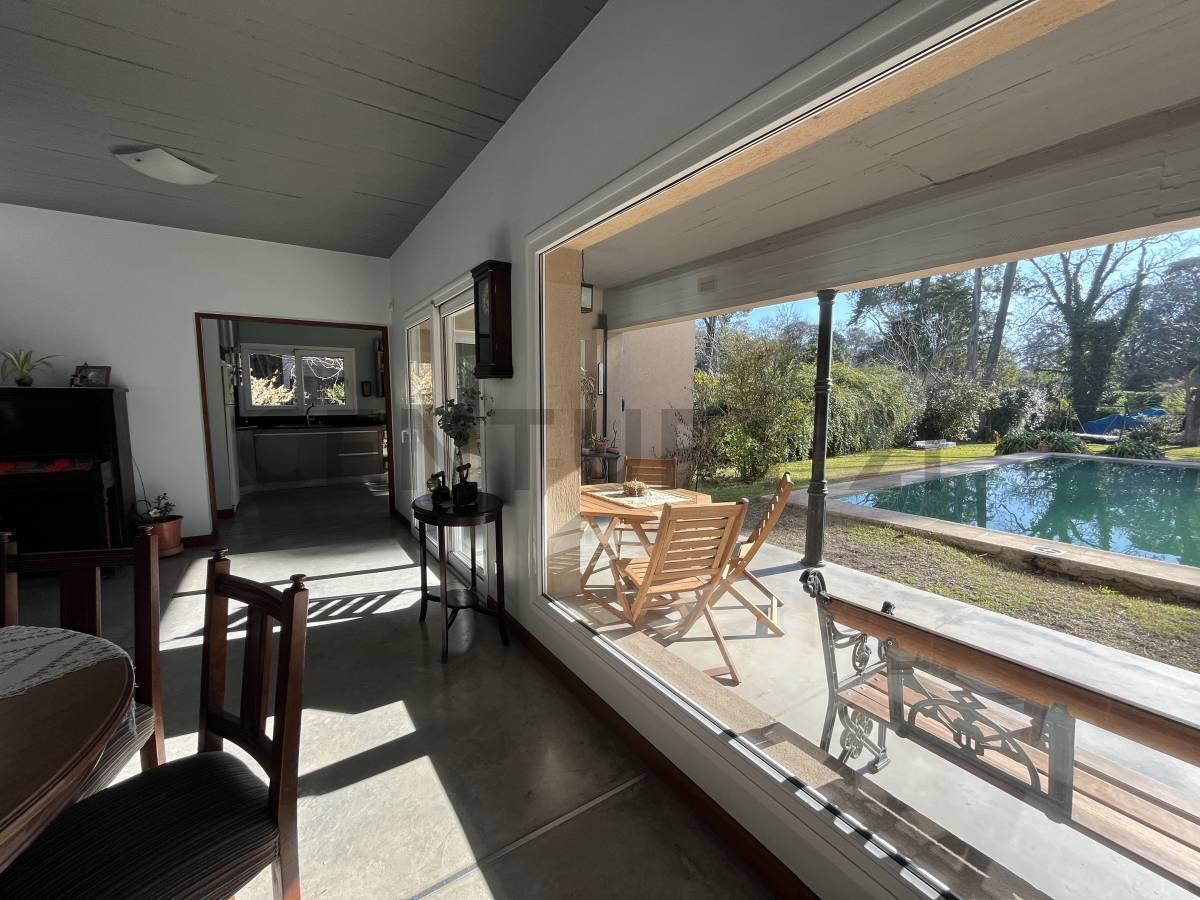 Foto de VENTA DE CASA 5 AMBIENTES EN PARQUE LELOIR APTA CREDITO, imagen 5