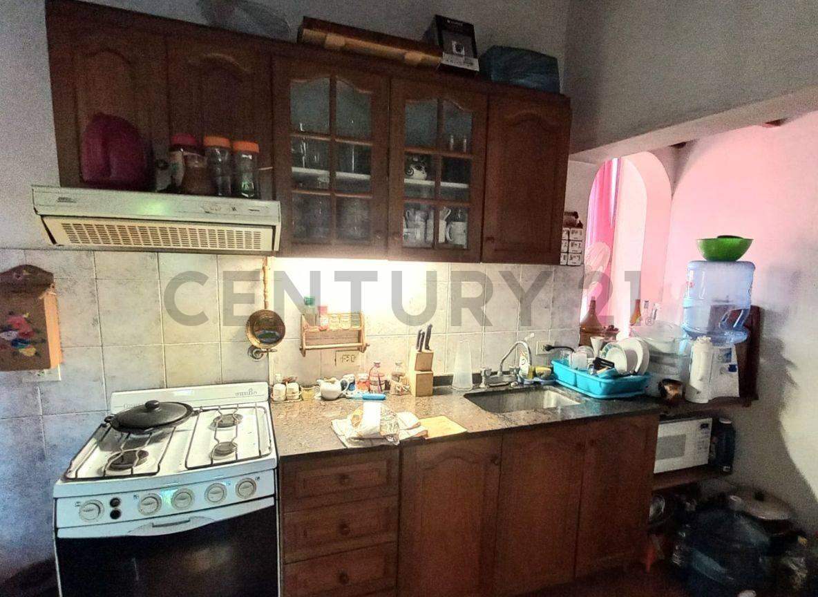 Foto de Venta Casa 5 AMBIENTES en Castelar Norte, imagen 5