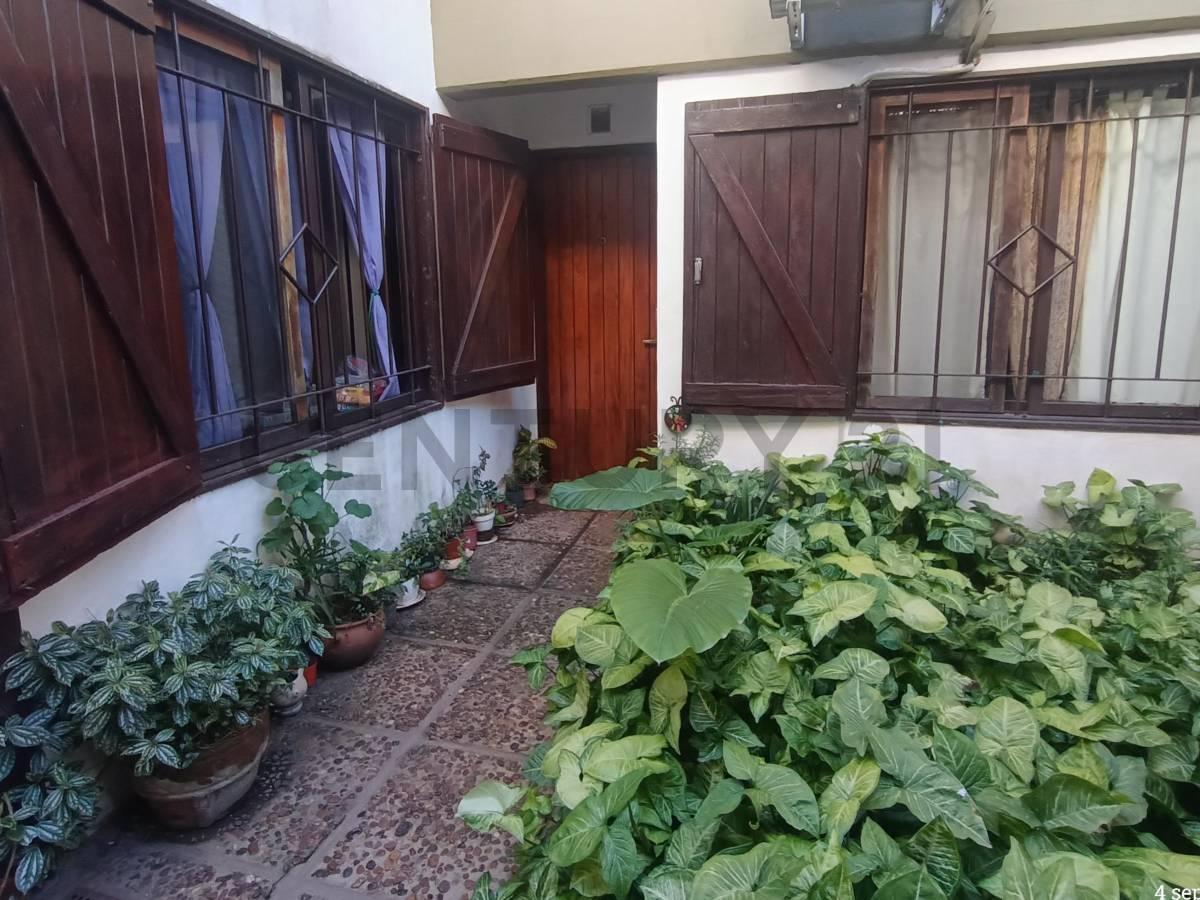 Foto de VENTA PH en COMPLEJO CERRADO- 3 AMBIENTES con COCHERA en VILLA, imagen 2