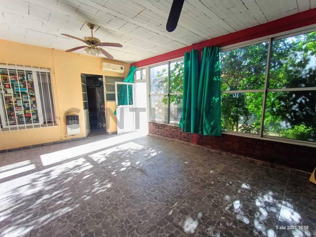 Foto de VENTA CASA 3 AMBIENTES MORON, imagen 2